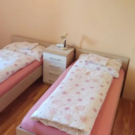 Apartment Nina